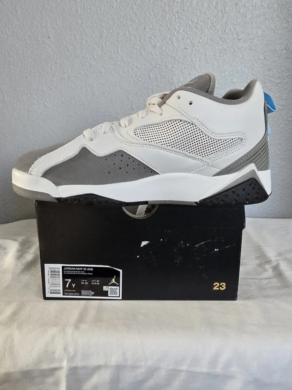 Nike Air Jordan MVP 92 - White/Neutral Grey/Light Blue